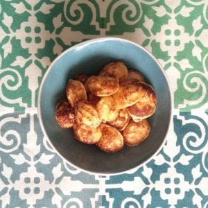 Keto poffertjes maken met zelfgemaakte ricotta