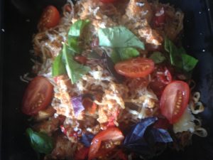 Keto Worstjes in pittige tomatensaus
