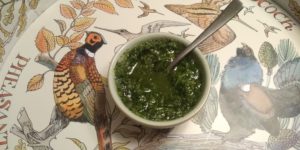 Kervel, platte peterselie en basilicum olie