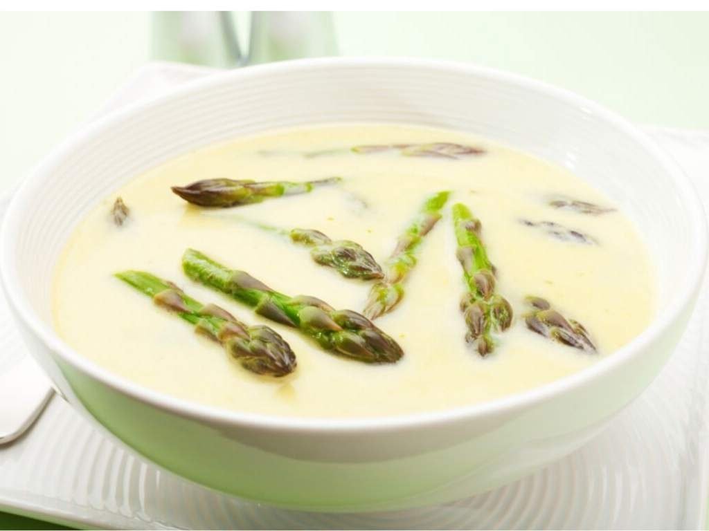 asperge soep met mascarpne en room